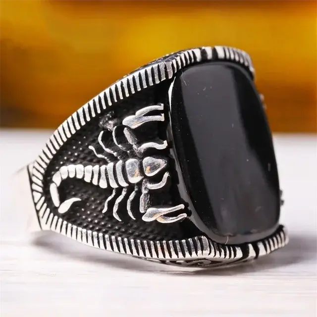 Retro Style Men's Ring Craved Pattern Black Jewelry CRui Store