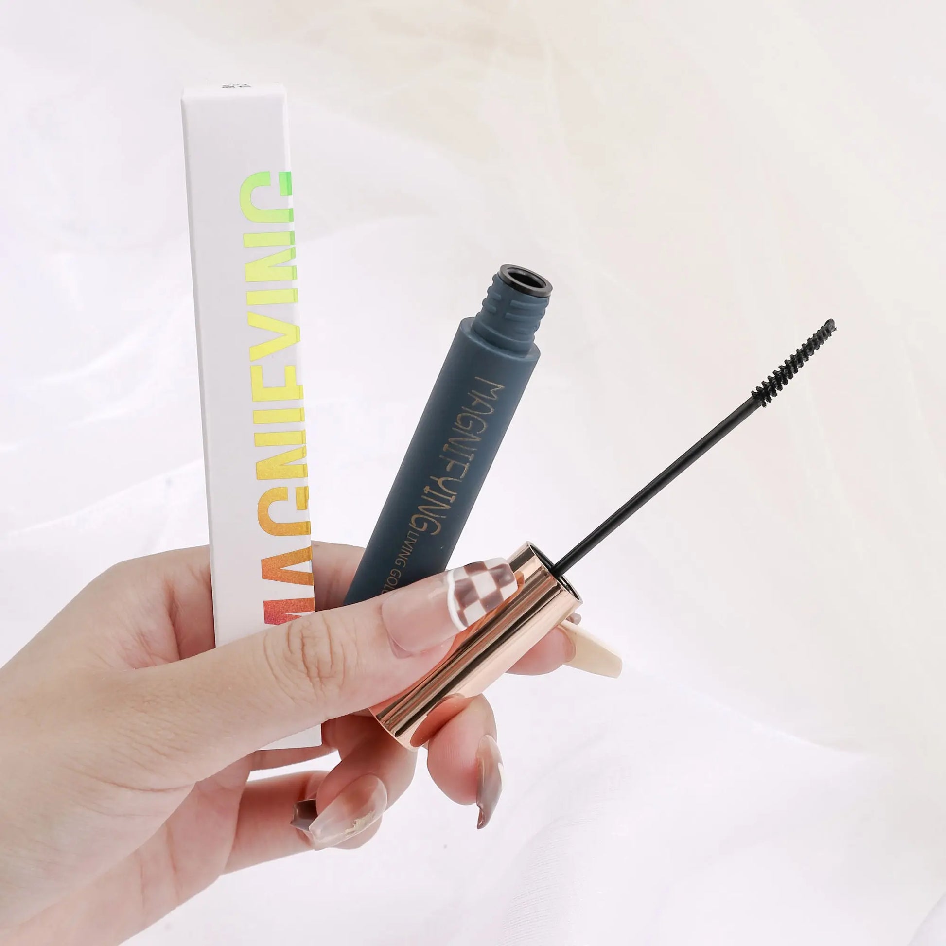 MAGNIFYING Mascara - Epic.Wish.Gifts