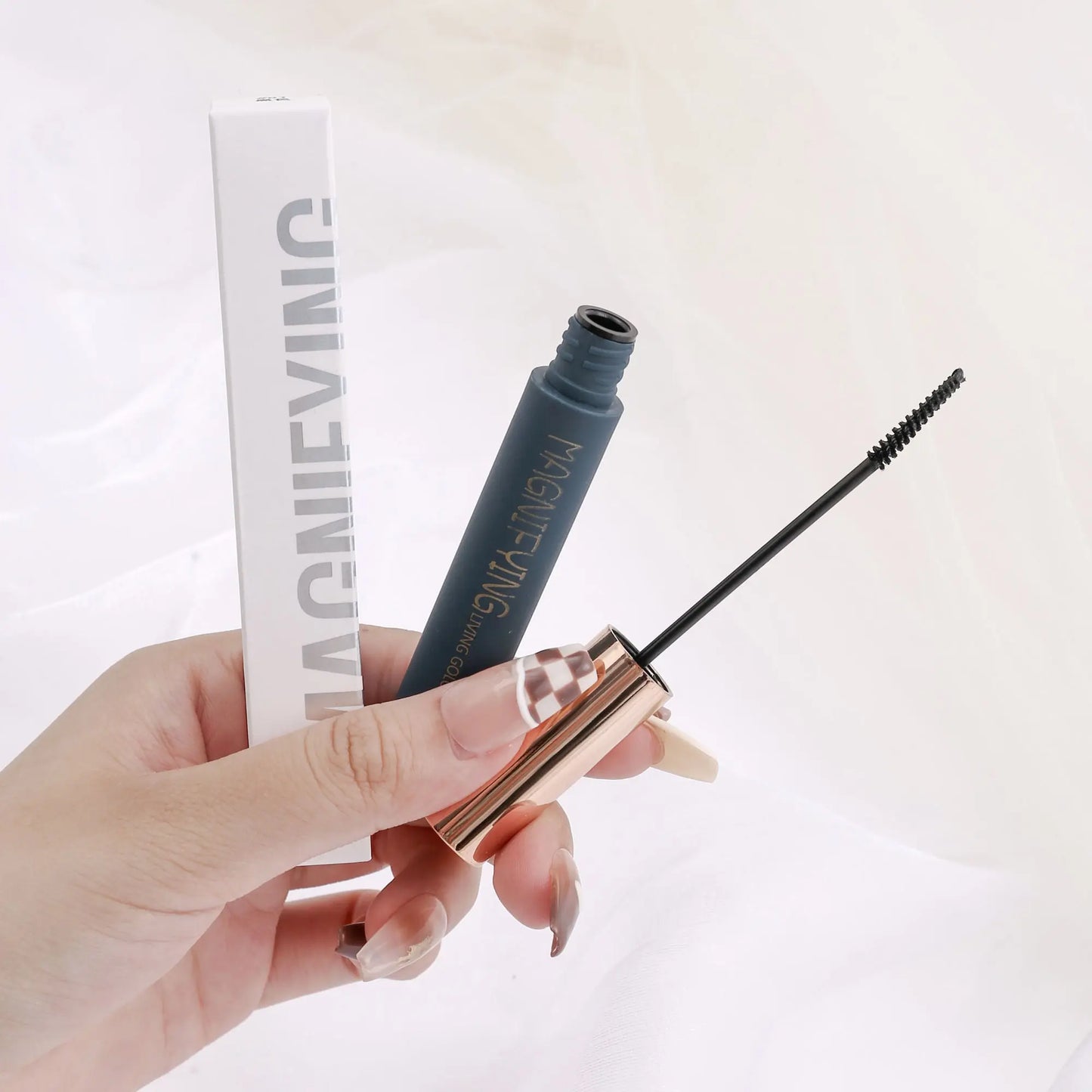 MAGNIFYING Mascara - Epic.Wish.Gifts